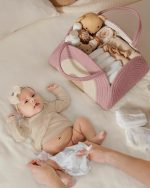 ⁦منظم العلبة لحفاضات الأطفال من Blissful Diary، سلة العلبة للحفاضات المصنوعة من الحبال القطنية، سلة تخزين كبيرة للأولاد والبنات حديثي الولادة، هدية لقائمة استحمام الطفل، أساسيات حديثي الولادة، قوس قزح أحمر الخدود⁩ - الصورة ⁦3⁩